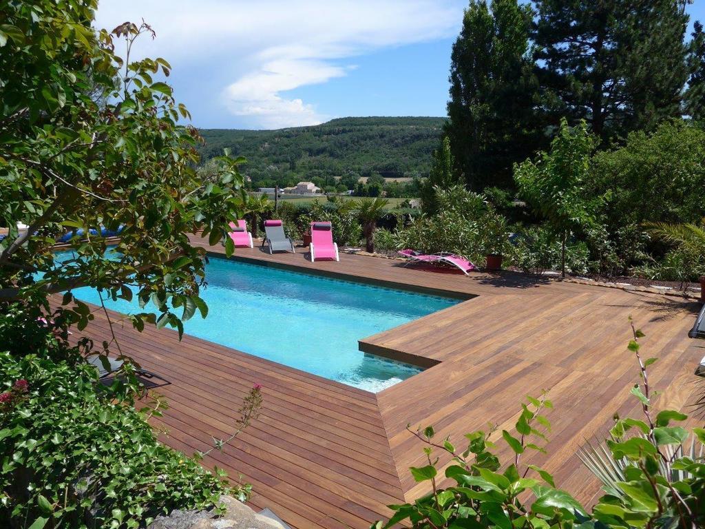 Le Chateau Des Estubiers Acomodação com café da manhã Sérignan-du-Comtat Quarto foto